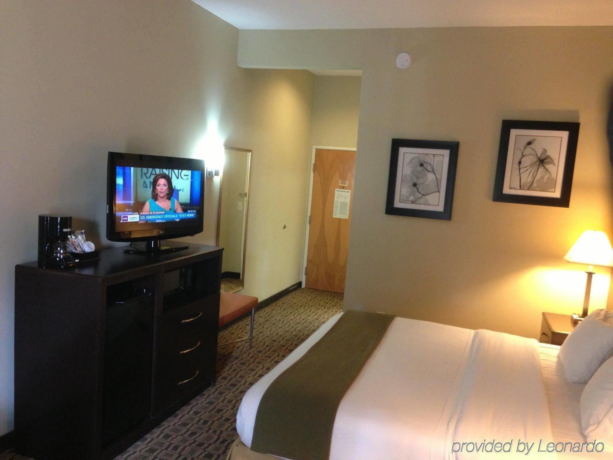 Holiday Inn Express Hotel & Suites Albemarle Eksteriør bilde